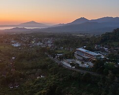 Laska Hotel & Resort Ciater