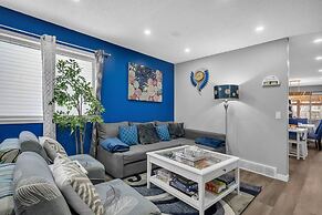 240 Spacious Modern Home w AC