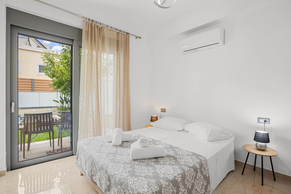 Park and sea View Villa With Private Pool 2