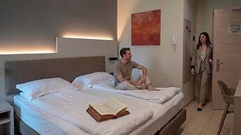 Ile Hotel