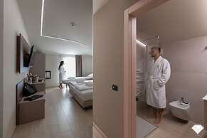 Ile Hotel