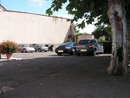 Hôtel De La Paix