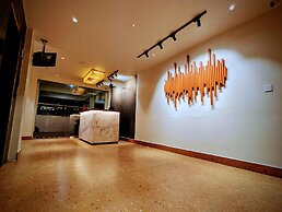 UPHILLS BOUTIQUE HOTEL