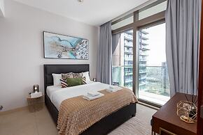 Sleek 1BR at Dubai Marina w Balcony