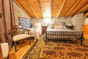 Petrino Lodge
