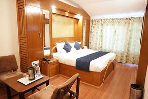 HOTEL WOODPARK