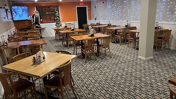 The Ash Grove Inn