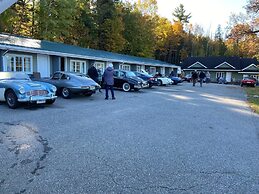 The Ash Grove Inn