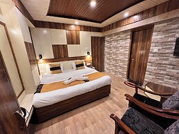 Hotel Victory