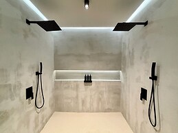 Blooma Boutique Hotel & Kosher Restaurant