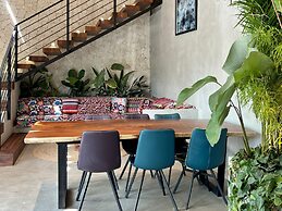 Blooma Boutique Hotel & Kosher Restaurant