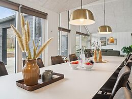 5 Star Holiday Home in Aakirkeby
