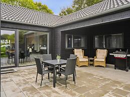 5 Star Holiday Home in Sydals