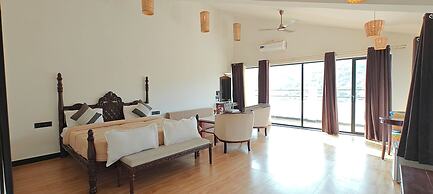 The High Garden Resort