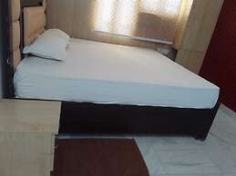Banaras Home Stay By GRB