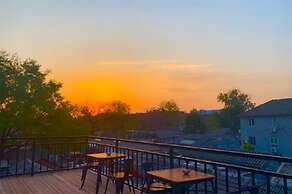 Beijing Drum Tower Loft Courtyard Hotel