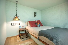 Beijing Drum Tower Loft Courtyard Hotel