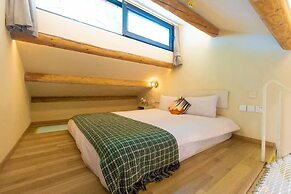 Beijing Drum Tower Loft Courtyard Hotel