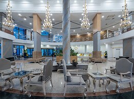 Sunrise Queen Hotel