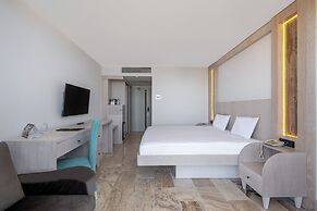 Sunrise Queen Hotel