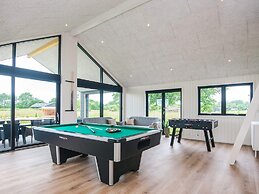 5 Star Holiday Home in Ansager