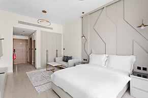 Charming Studio in Arjan With Pool and gym