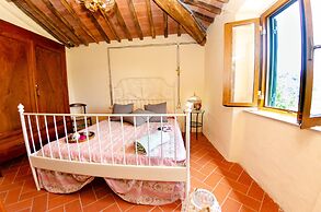 Cottage in San Marcello With Pool and Charm