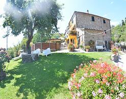 Cottage in San Marcello With Pool and Charm