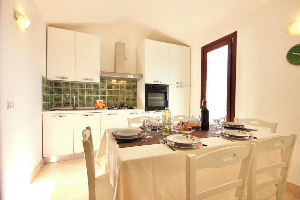 Villas with common or private pool in Costa Rei