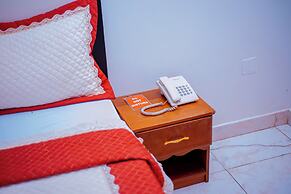 HOTEL DE SILVER BOTIQUE KiGALi
