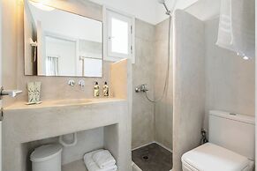 Diamantis studios apartments