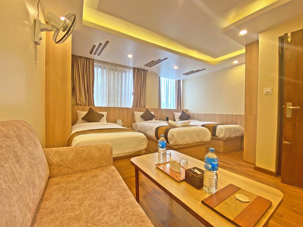 Hotel Airport Gurkha