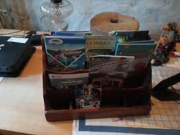 Gite Les Chavautes Rustic Style