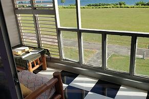 Oceanview Studio Apt w/ Pool, Bar & Beach Access