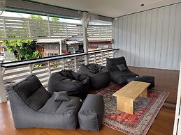 Green Cabin Hostel