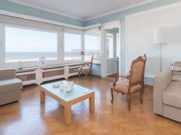 Apartment in Ostend With Stunning Sea View