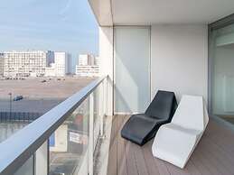 South Facing Apartment With Terrace