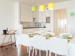 South Facing Apartment With Terrace