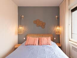 Apartment in Ostend Near the Beach