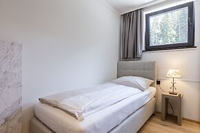 Suite in Saalbach Near ski Area