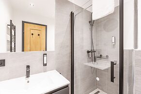 Suite in Saalbach Near ski Area