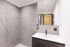 Suite in Saalbach Near ski Area