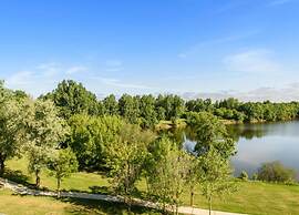 Relaxing Garden Retreat in Dax