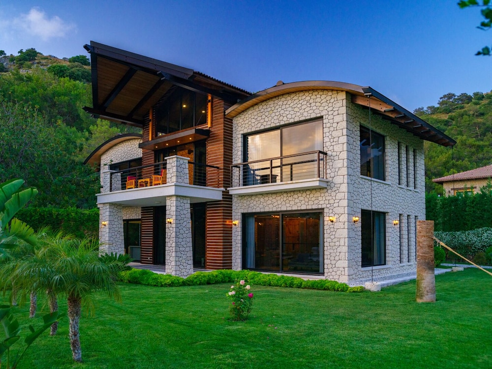 Gökçe Villa