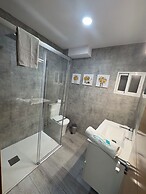 Andalusian Apartment By Seric