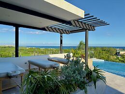 Sea Tower by Casago