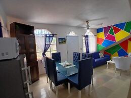 Villa con Piscina en Boca Chica