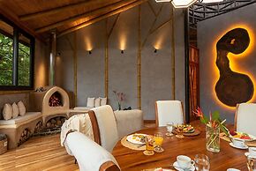 El Tigre Hideaway