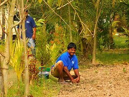 Gram Bangla Retreat