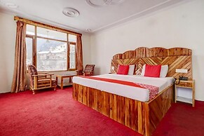 Redrosecottages